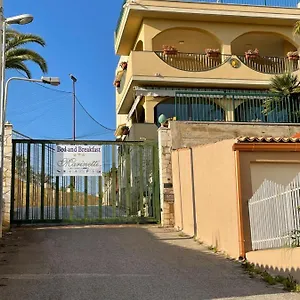 Couette-café Marinetti, Gela