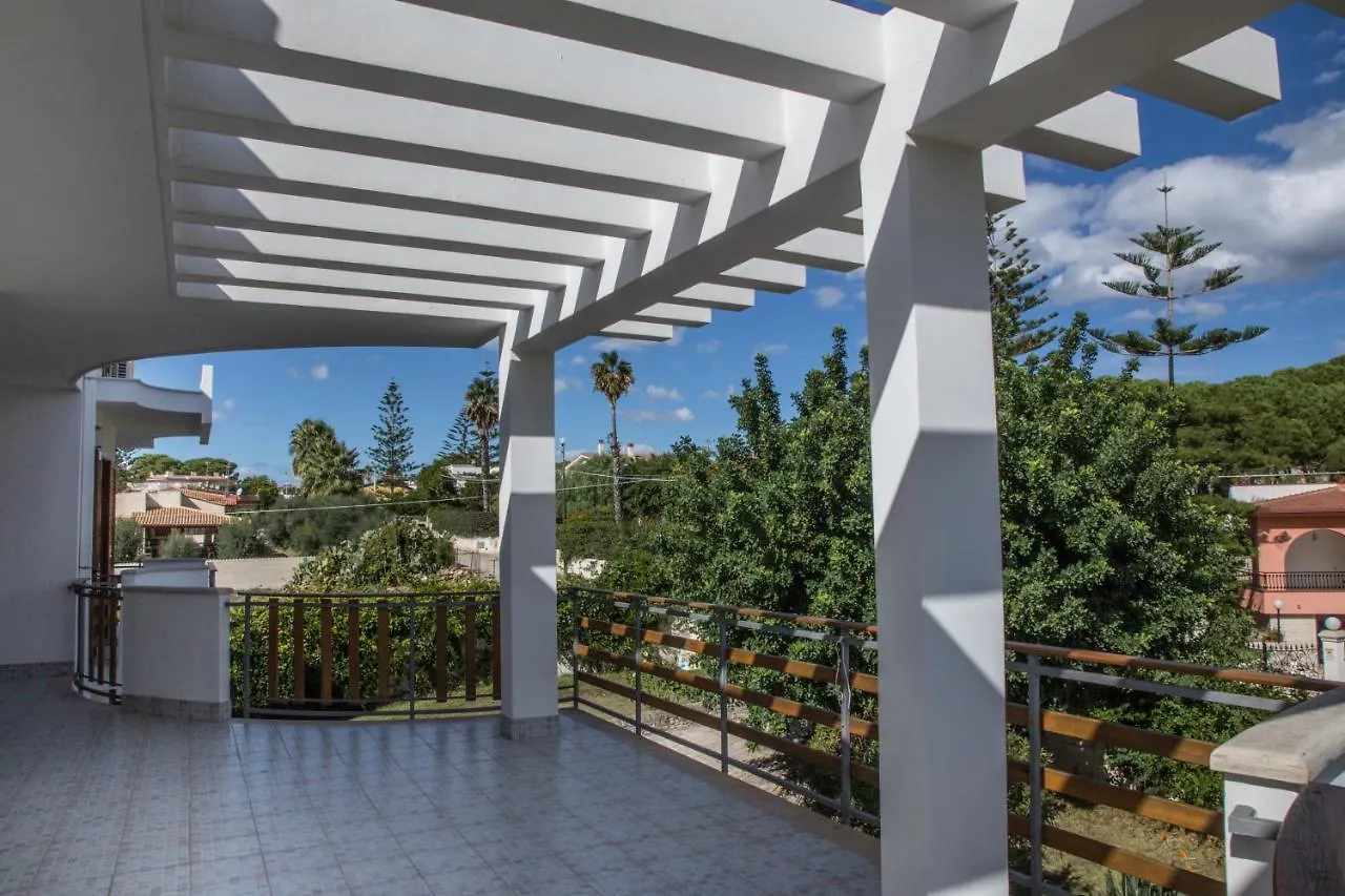 פונטנה ביאנקה Villa Vega בית הארחה פונטנה ביאנקה