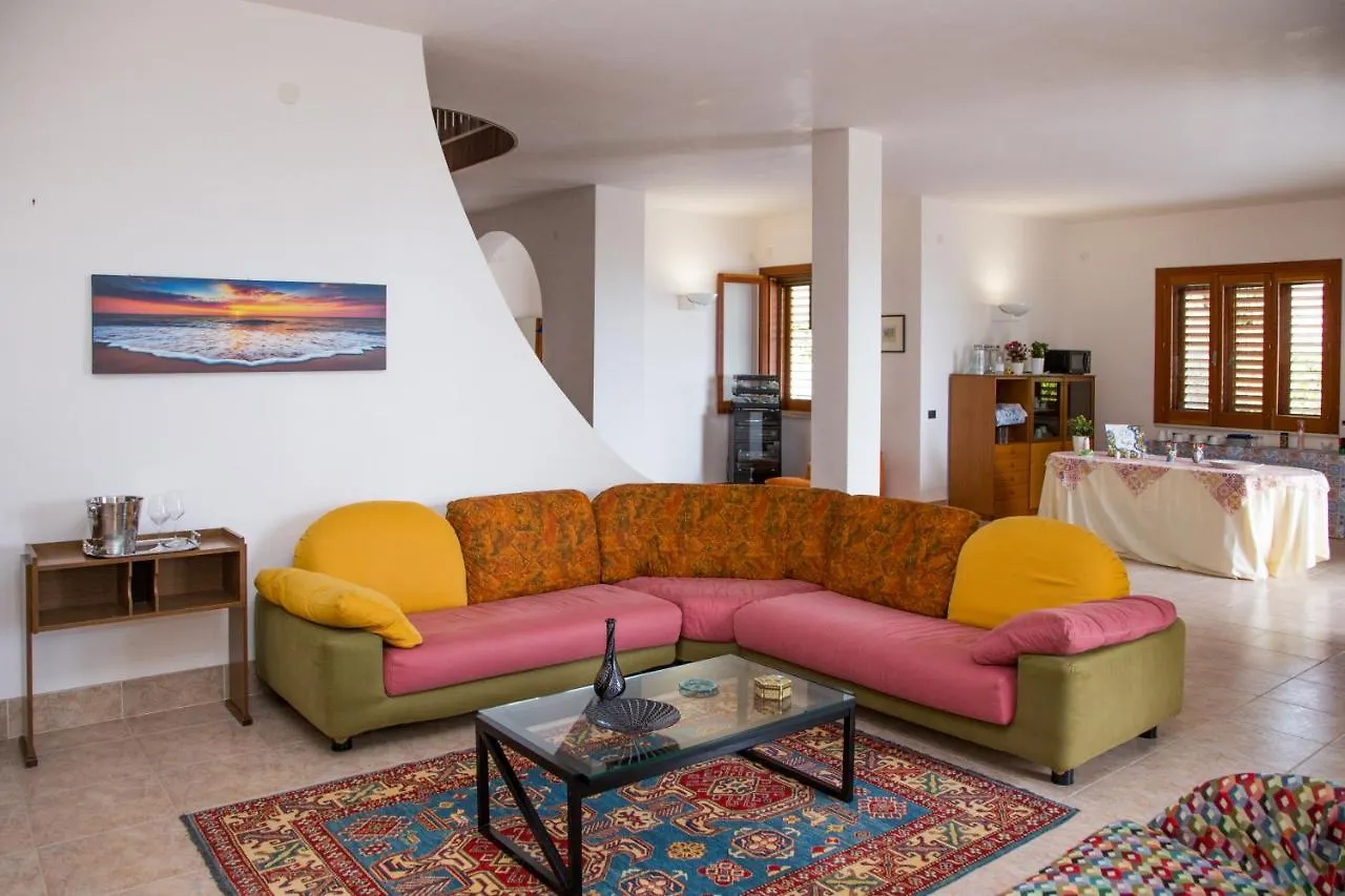 Villa Vega Fontane Bianche Italien